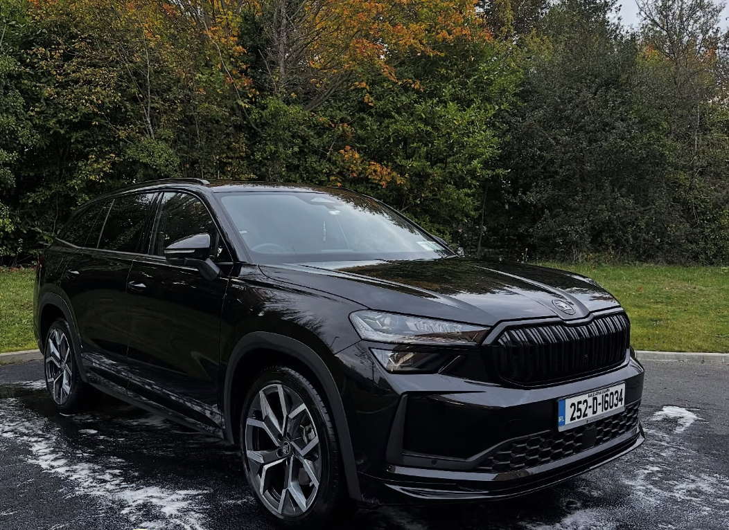 Black Skoda Kodiaq after a full valet